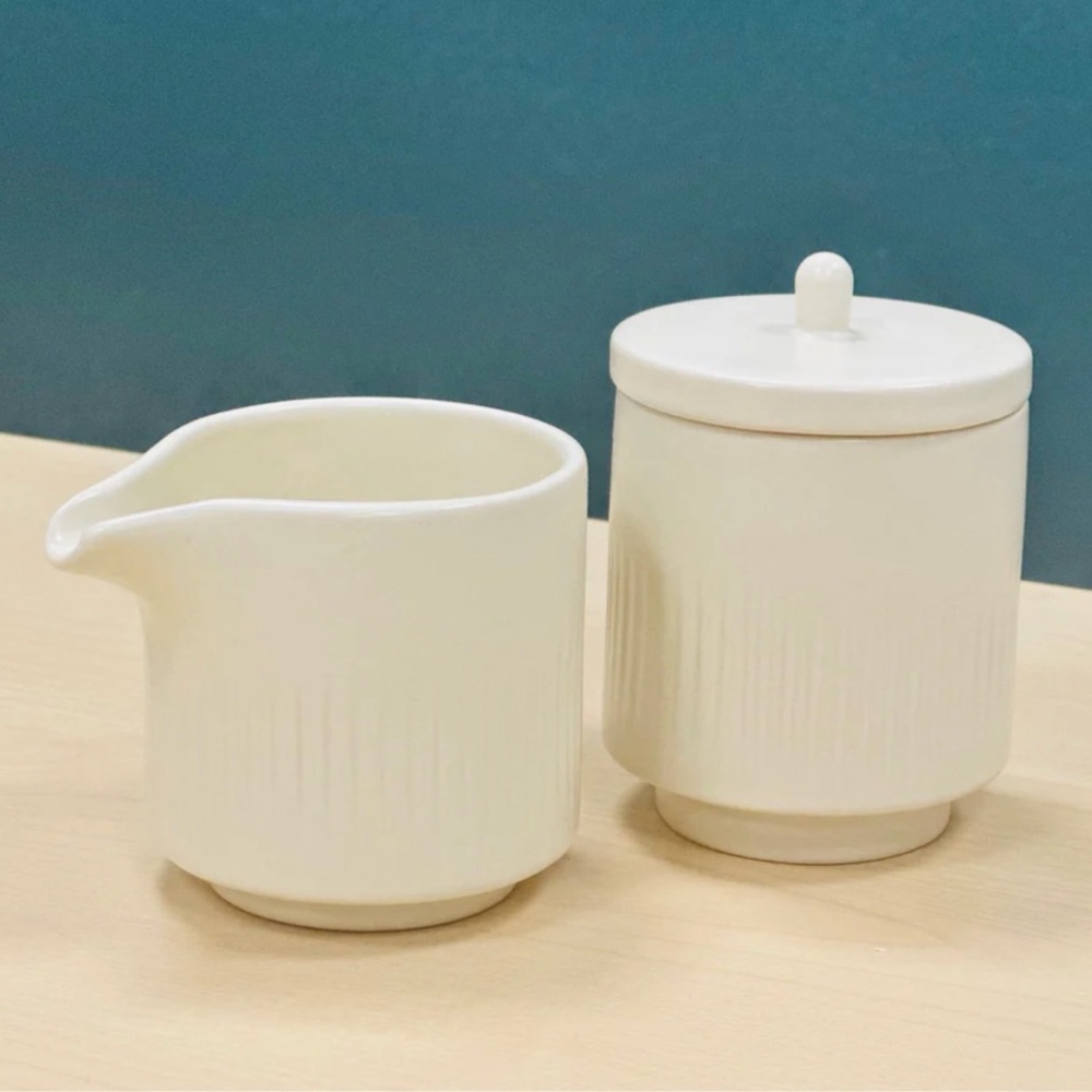 Magenta Citrine Ribbed Ceramic Creamer & Sugar Jar Set